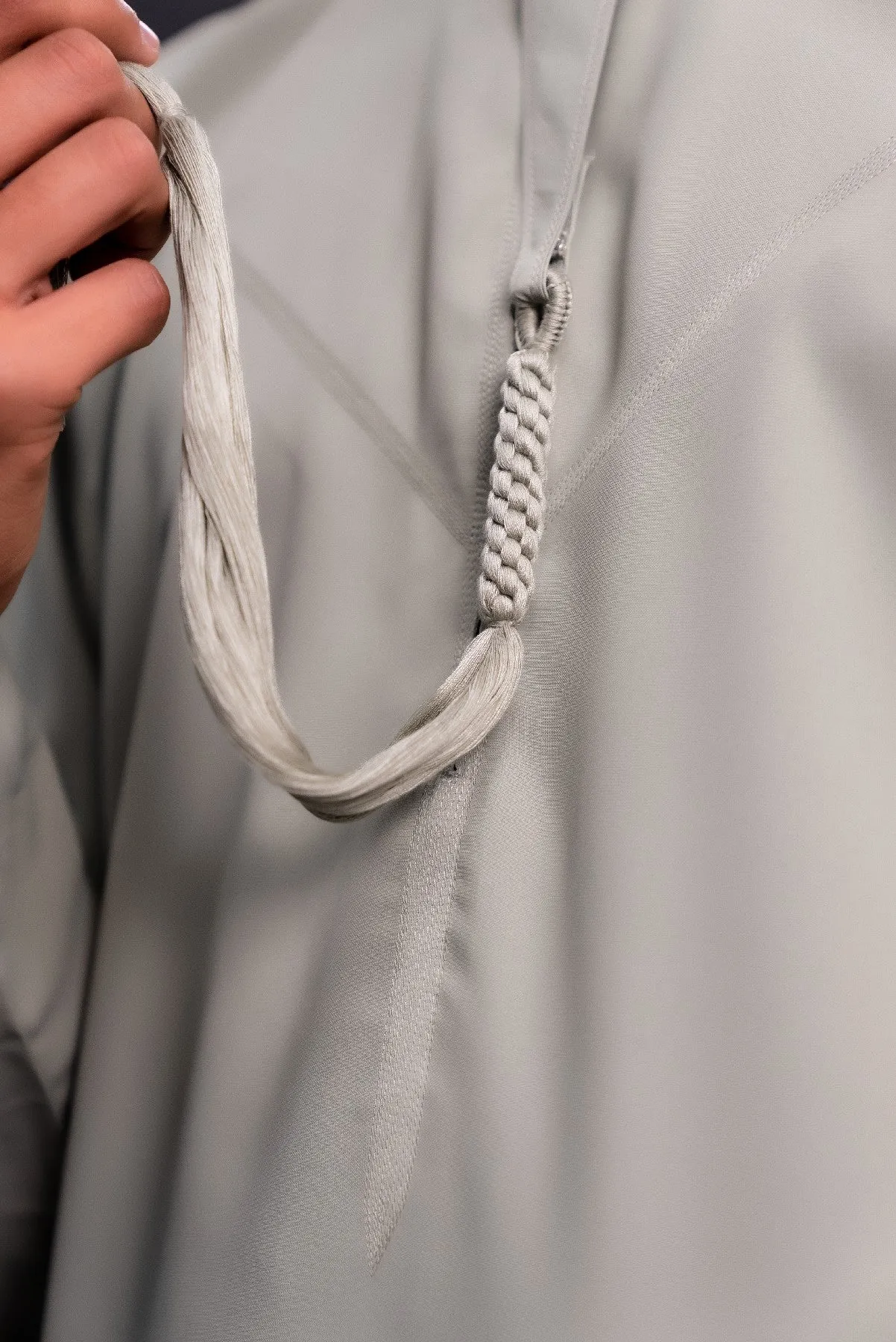 Basic Beige Emirati Thobe