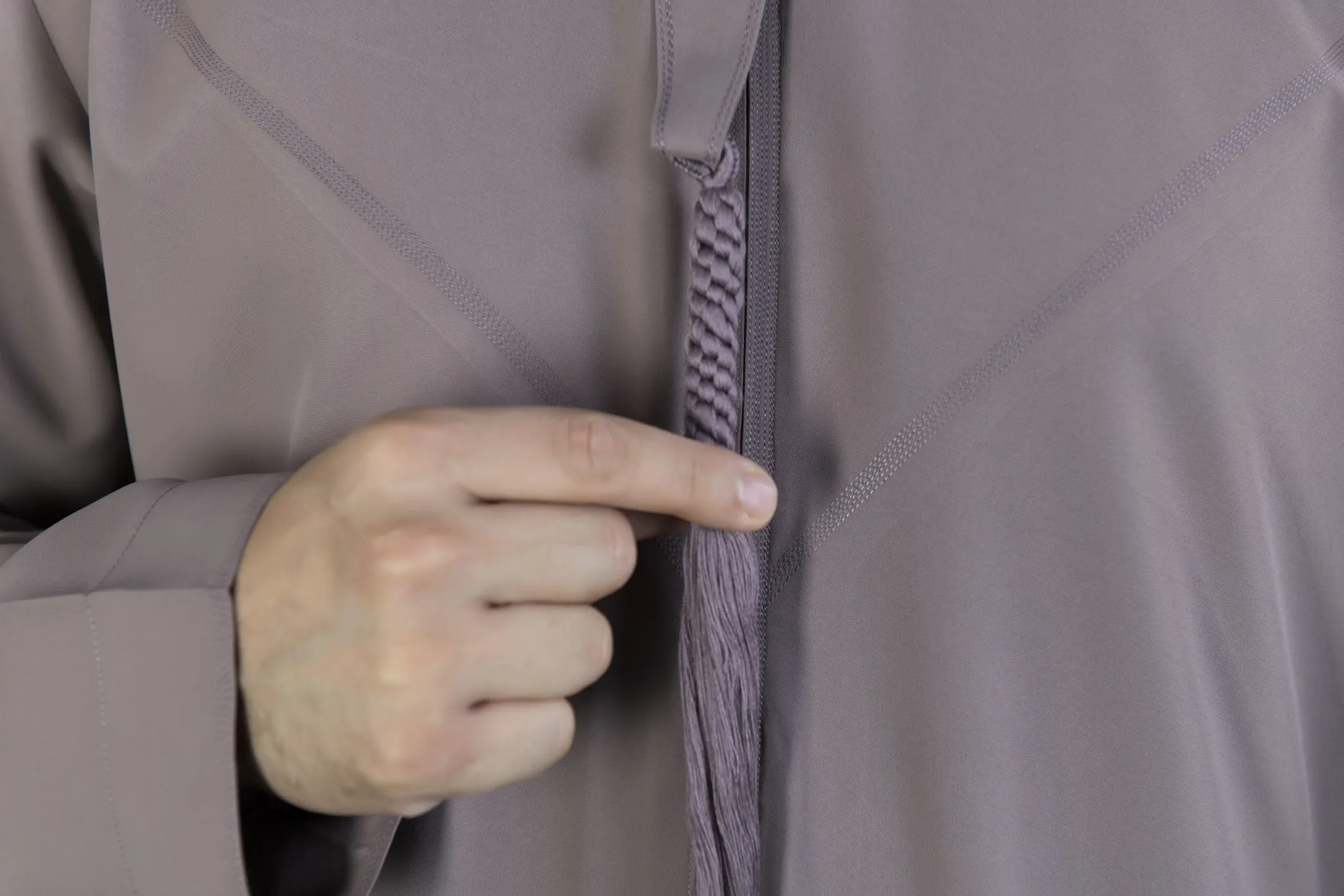 Basic Mauve Emirati Thobe