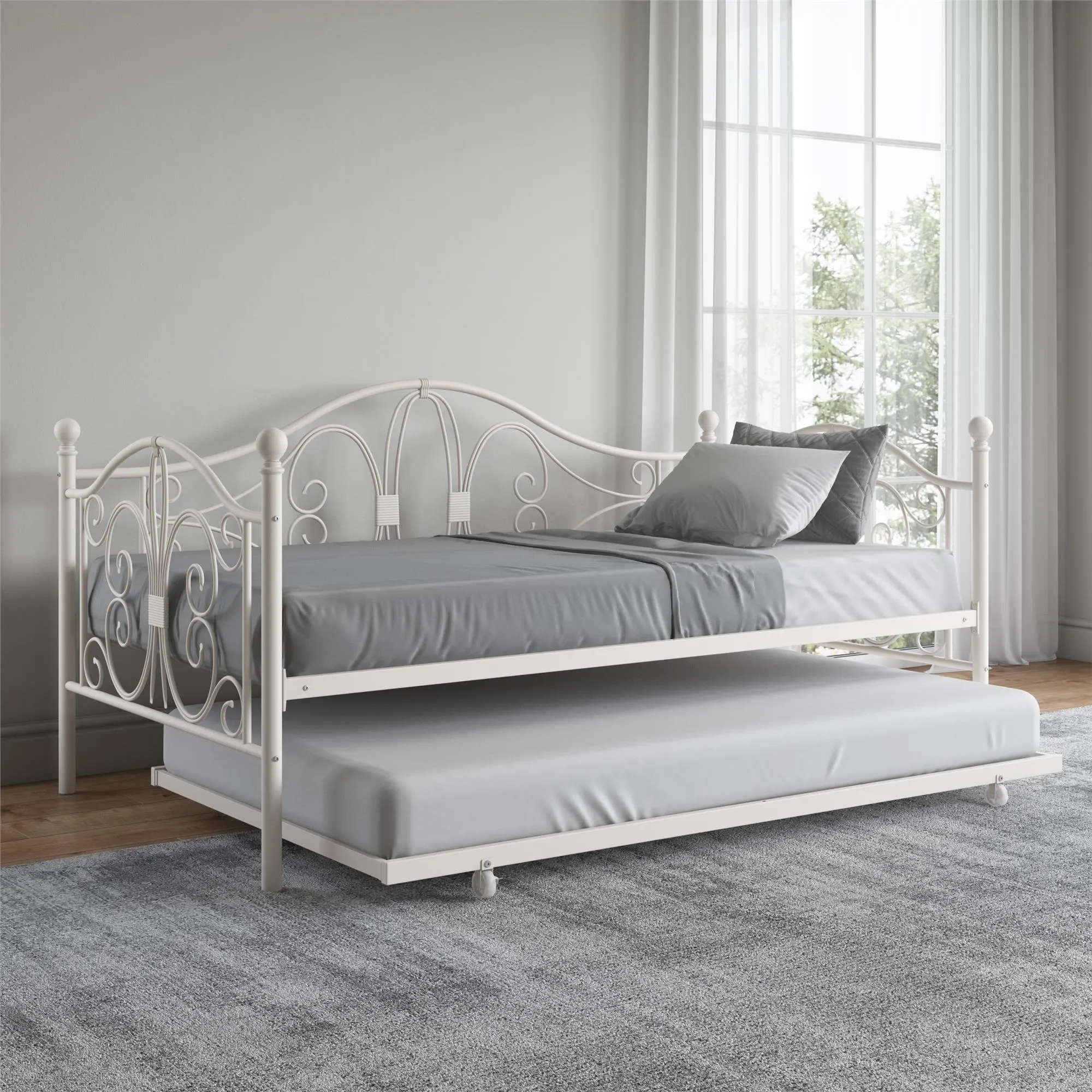 Bombay Metal Daybed