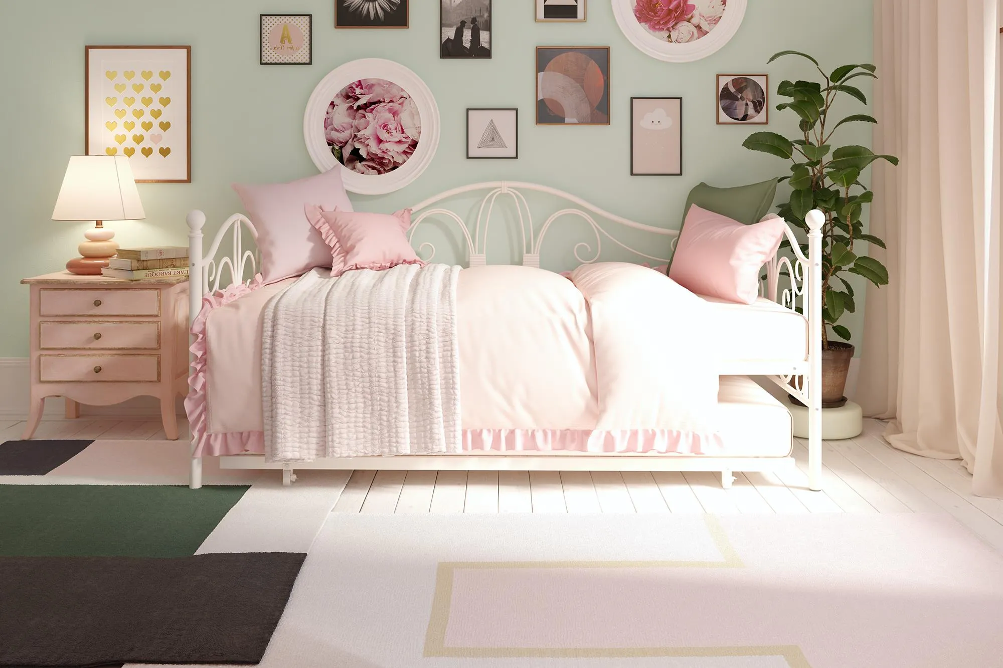Bombay Metal Daybed