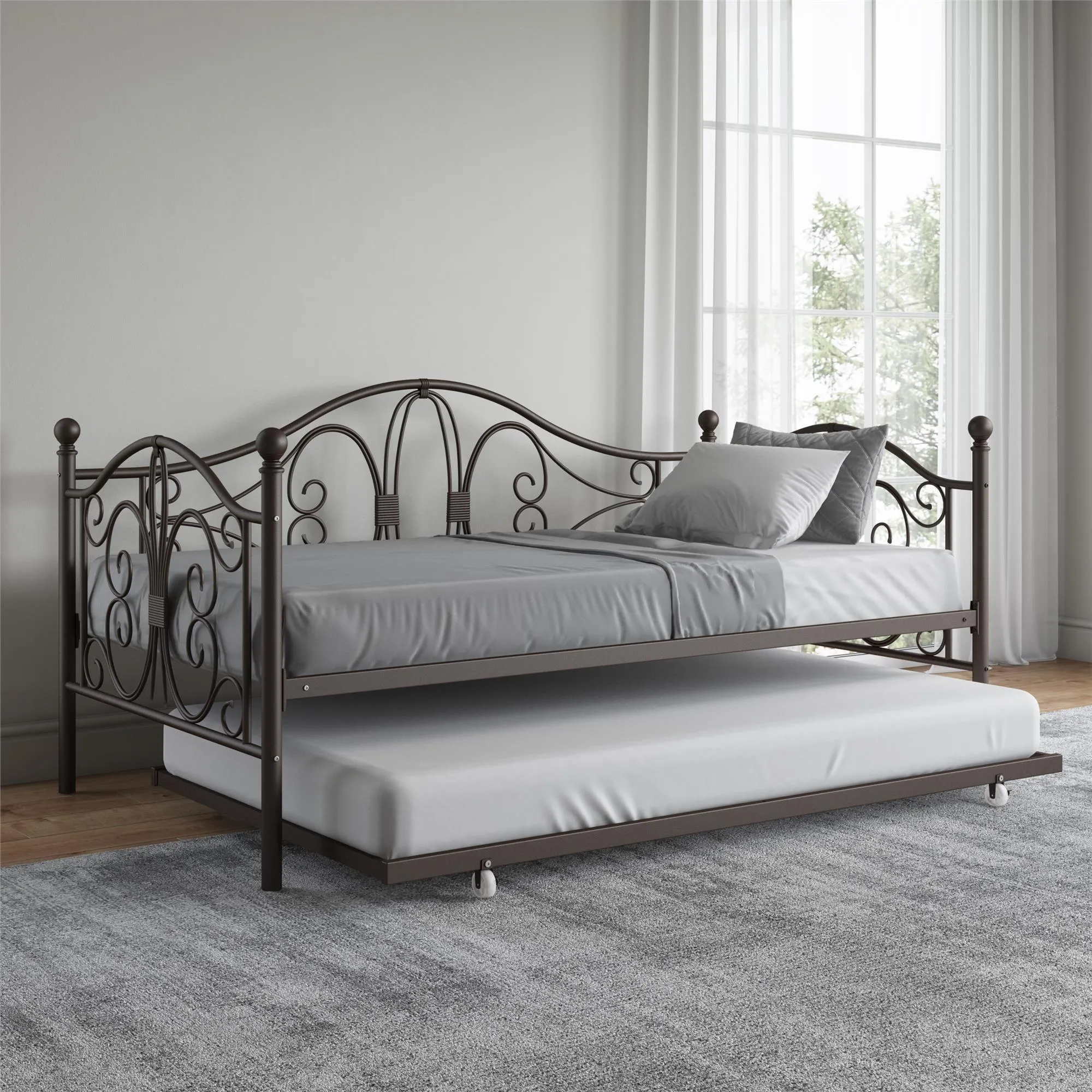 Bombay Metal Daybed
