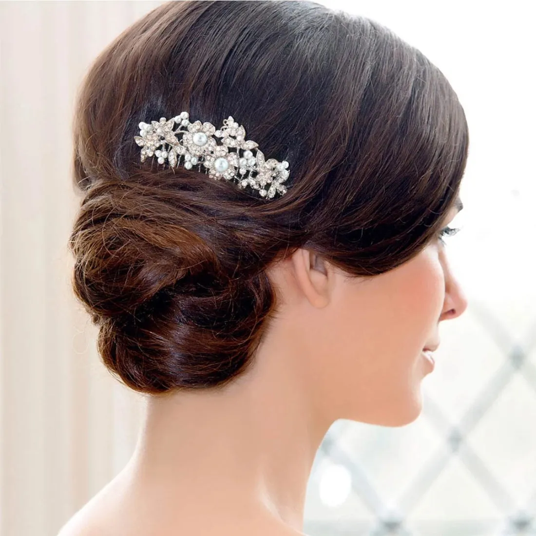 Bouquet of Pearl Hair Comb