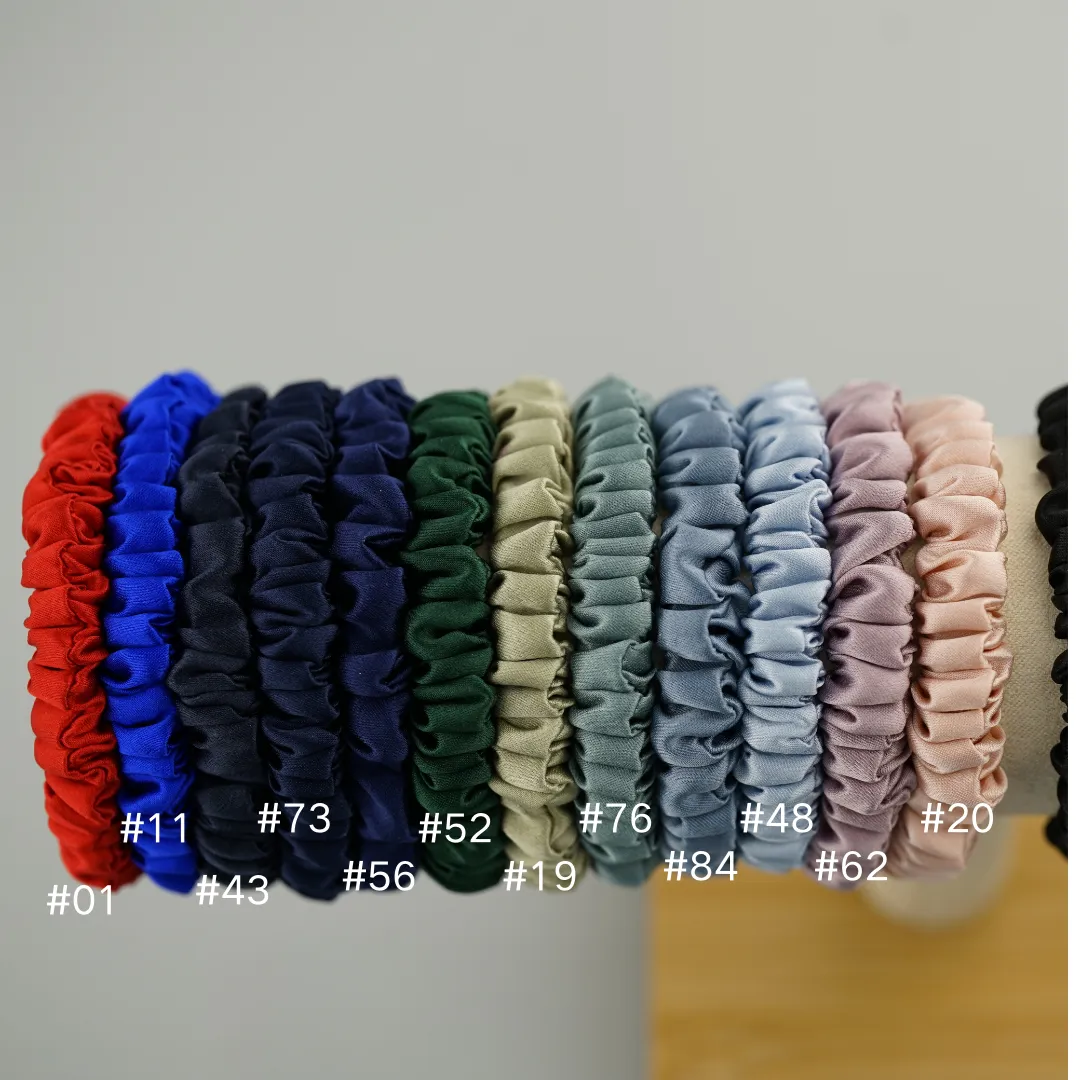 Diamond Blue silk scrunchies mini