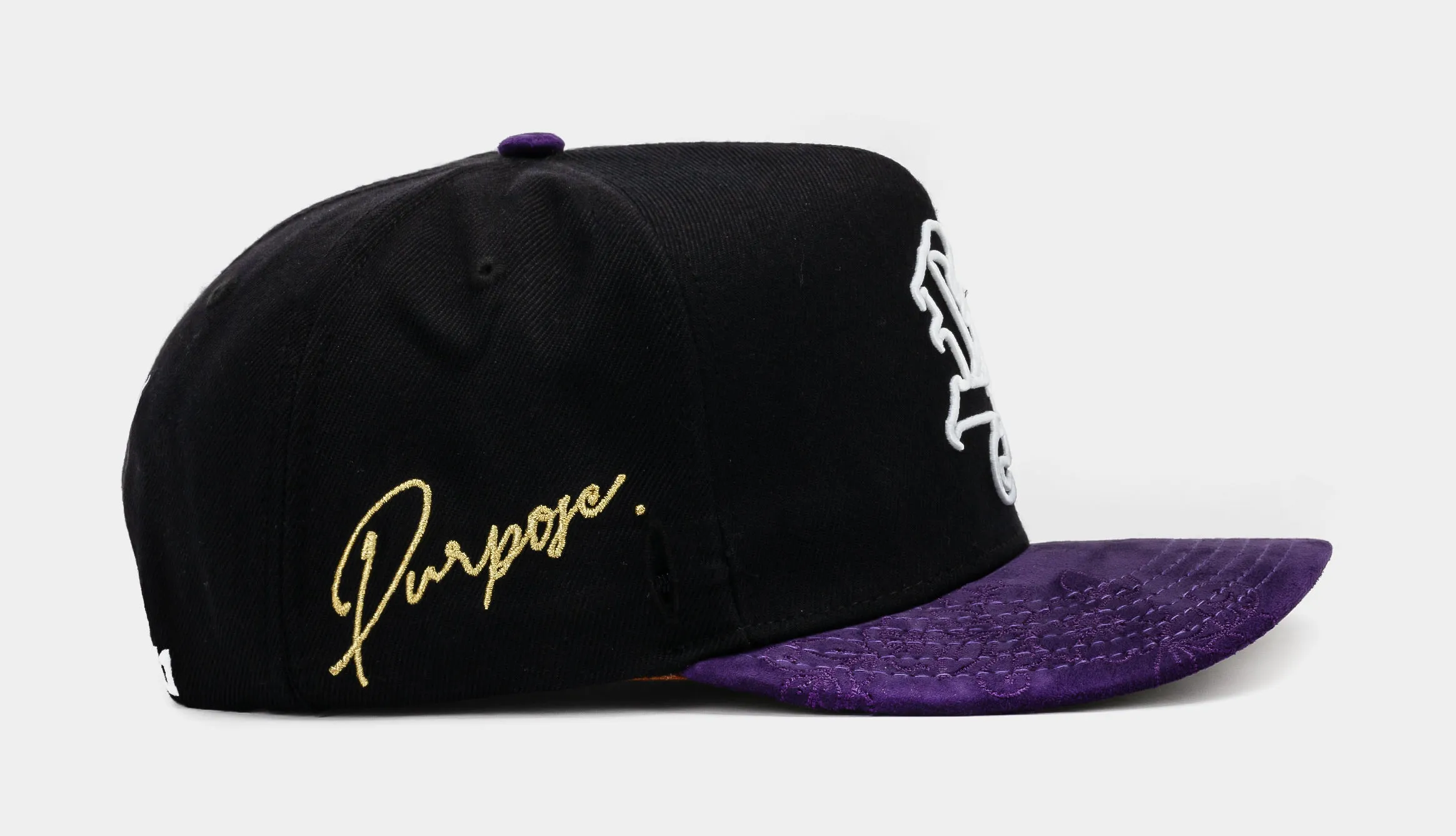 Los Angeles Dreams Dont Sleep Snapback Mens Hat (Black/Purple)