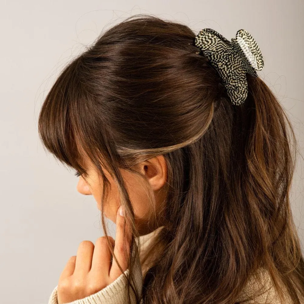 Medium Hair Claw Clip
