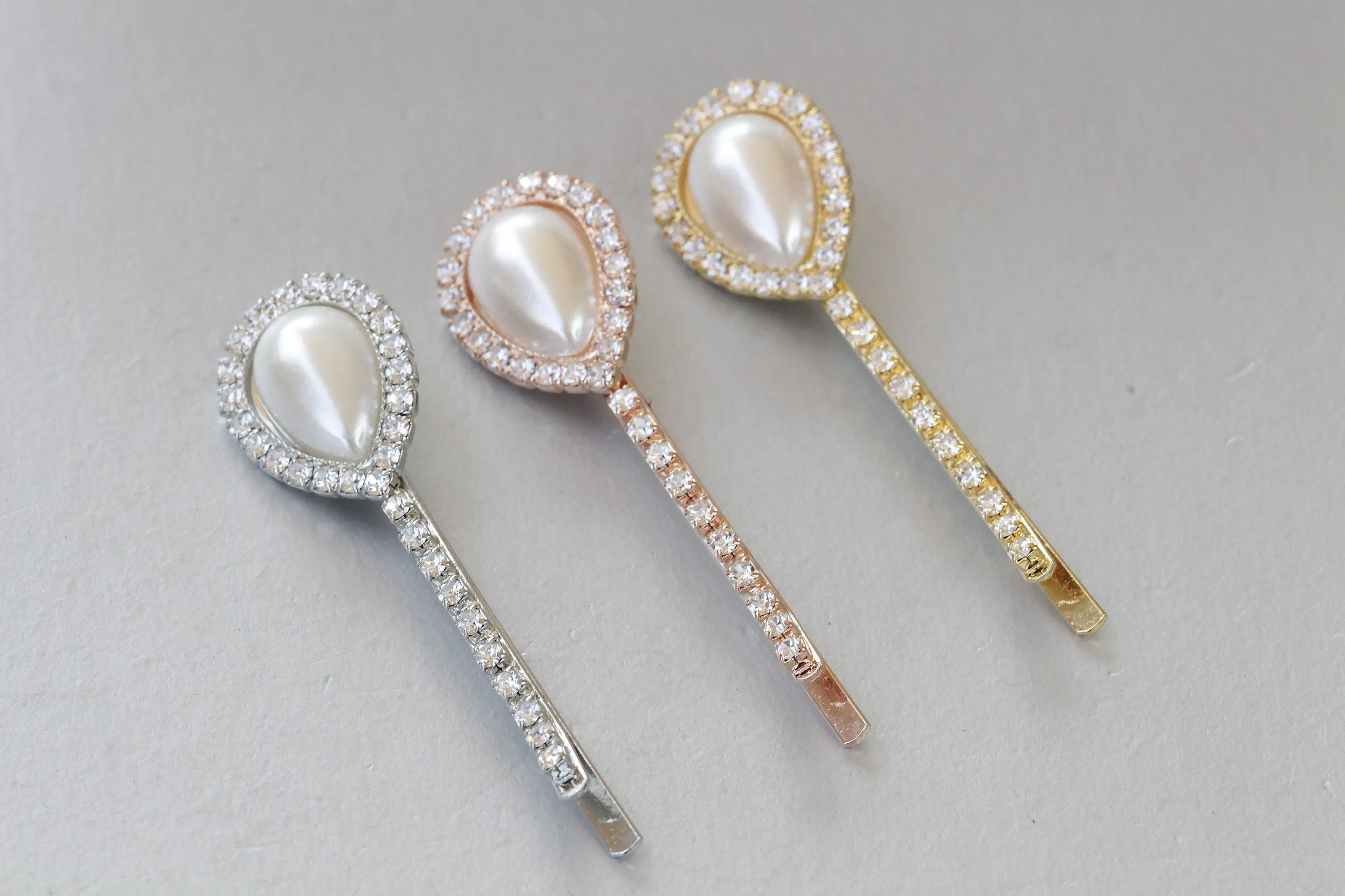 PEARL BOBBY PINS