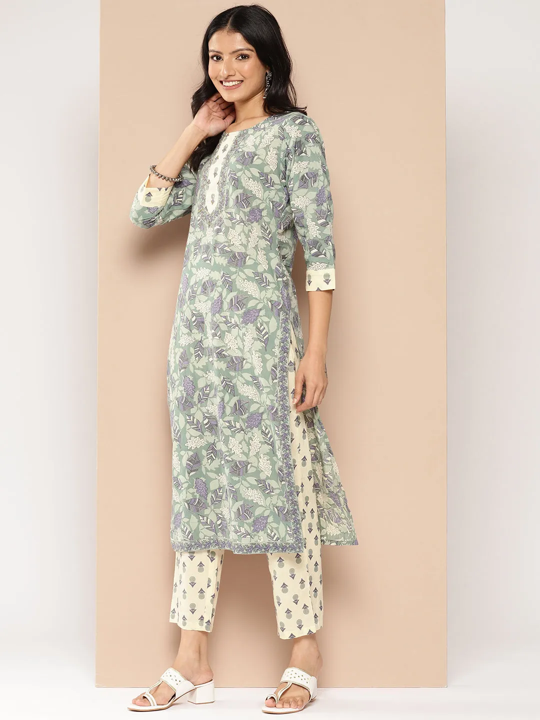 Women Green And Off White Pure Cotton Kurta Set With Dupatta